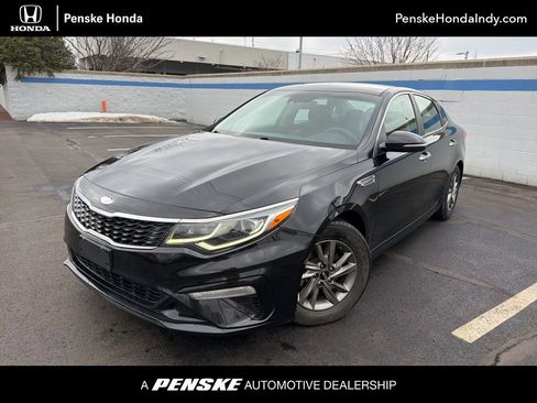 Used 2020 Kia Optima LX image 1