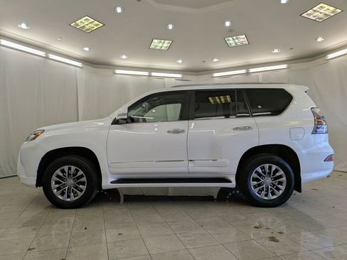 Used 2019 Lexus GX 460 Luxury image 5