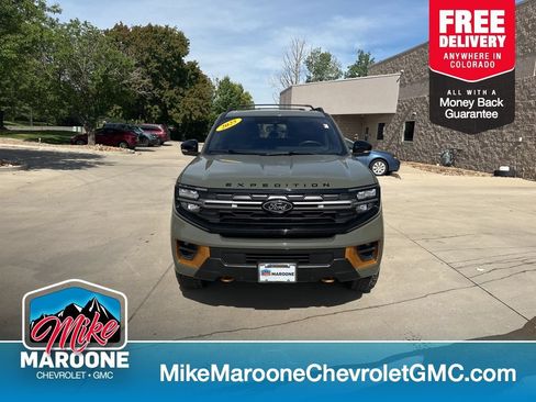 Used 2025 Ford Expedition Tremor AWD/4WD image 1