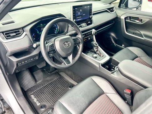 Used 2022 Toyota RAV4 XSE image 11