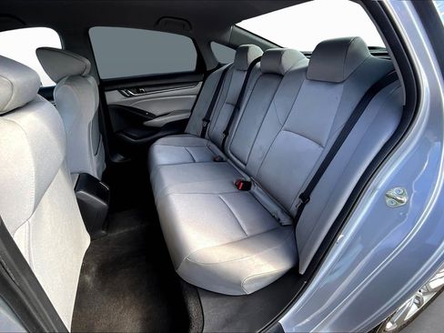 Used 2019 Honda Accord LX image 24
