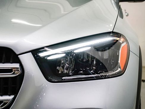 Used 2025 Mercedes-Benz GLE 350 4MATIC image 7