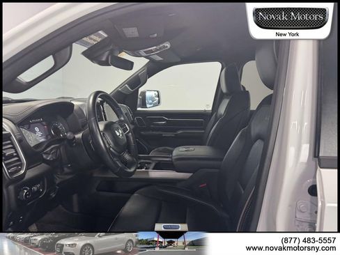 Used 2023 RAM 1500 Laramie AWD/4WD image 11