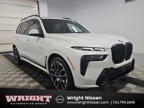 Used 2024 BMW X7 xDrive40i w/ M Sport Package AWD/4WD image 1