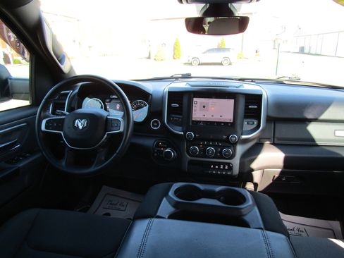 Used 2022 RAM 1500 Big Horn AWD/4WD image 20