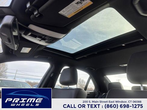 Used 2014 Mercedes-Benz E 350 4dr Sdn E 350 Luxury 4MATIC image 22