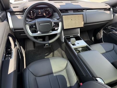 New 2026 Land Rover Range Rover Long Wheelbase SE AWD/4WD image 14