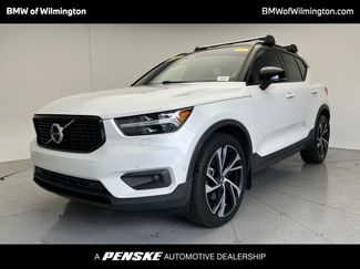 Used 2021 Volvo XC40 T5 R-Design w/ Protection Package image 1