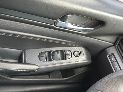 Used 2020 Nissan Altima 2.5 S FWD image 22