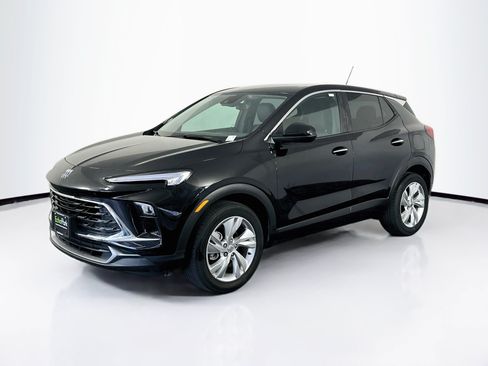 Used 2025 Buick Encore GX Preferred FWD image 3