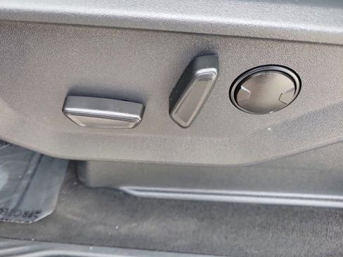 Certified 2025 Ford Expedition Active image 26