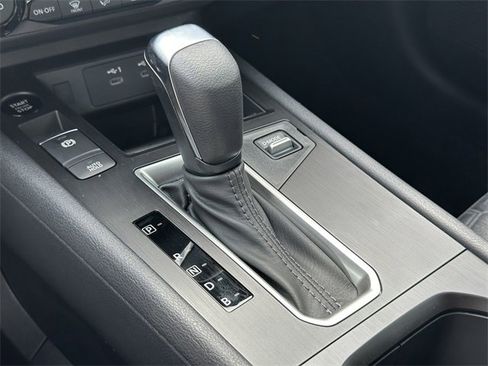 New 2026 Nissan Kicks SV w/ SV Premium Package image 24