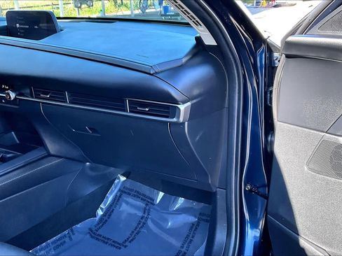 Used 2022 MAZDA CX-30 AWD 2.5 S w/ Select Package image 18