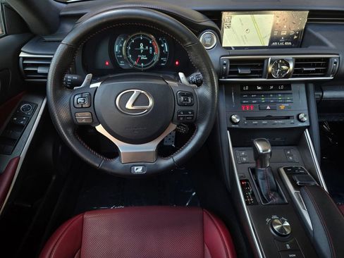 Used 2019 Lexus IS 300 F Sport w/ F Sport Package RWD image 15