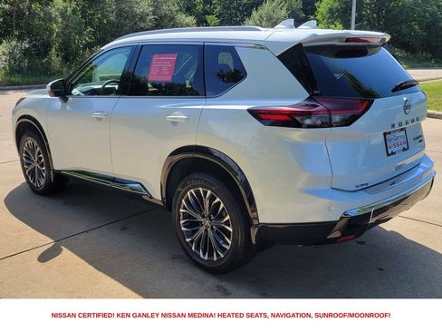 Certified 2025 Nissan Rogue Platinum w/ Tech Package AWD/4WD image 5