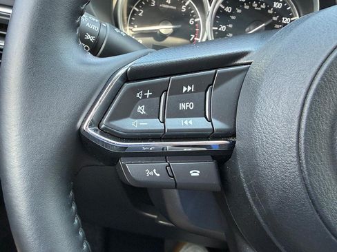 Used 2025 MAZDA CX-5 AWD 2.5 S w/ Select Package image 17