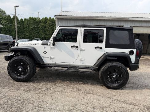 Used 2016 Jeep Wrangler Unlimited Sport w/ Quick Order Package 24S AWD/4WD image 8
