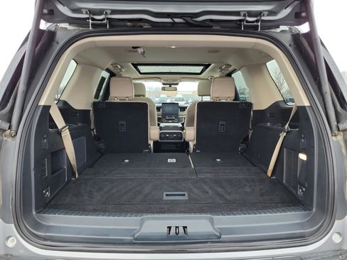 Certified 2024 Ford Expedition Limited image 7