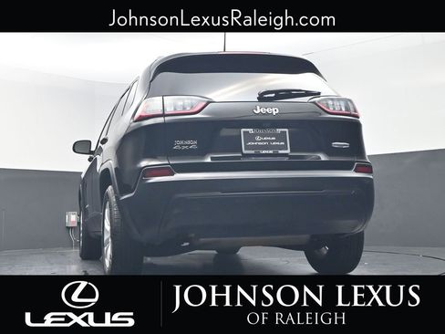 Used 2020 Jeep Cherokee Latitude AWD/4WD image 19