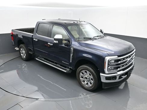 Used 2024 Ford F250 Lariat w/ Chrome Package image 20