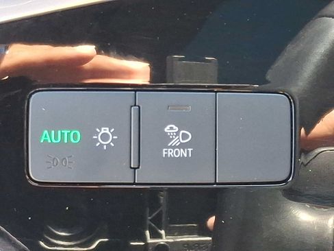Used 2021 Audi Q3 2.0T Premium Plus AWD/4WD image 25