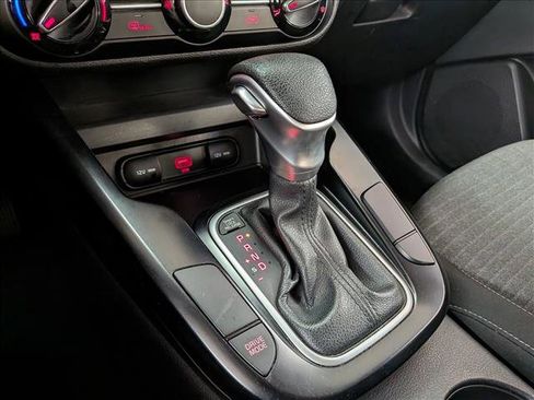 Used 2020 Kia Soul S image 11