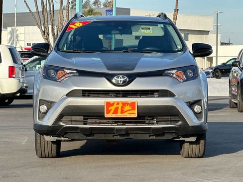 Used 2018 Toyota RAV4 Adventure FWD image 8
