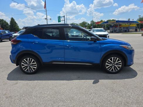 Used 2021 Nissan Kicks SR w/ SR Premium Package image 5