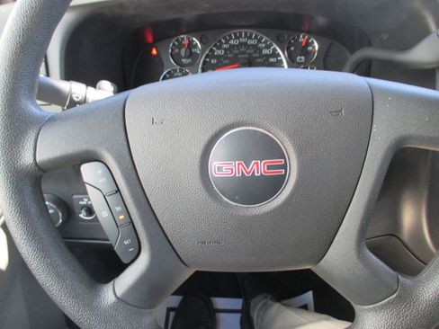 Used 2023 GMC Savana 2500 w/ Driver Convenience Package image 14