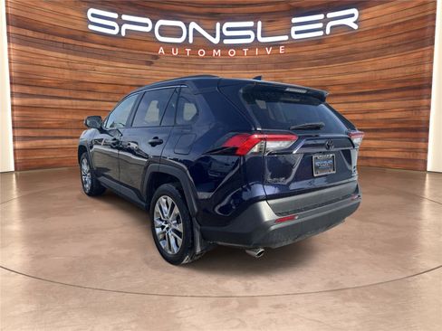 Used 2023 Toyota RAV4 XLE Premium image 3