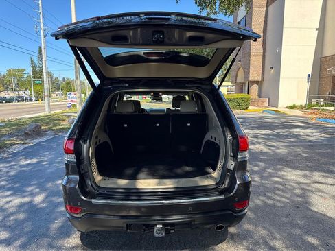 Used 2020 Jeep Grand Cherokee Limited w/ Trailer Tow Group IV AWD/4WD image 12