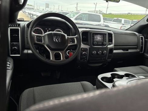 Used 2022 RAM 1500 Classic Warlock AWD/4WD image 15