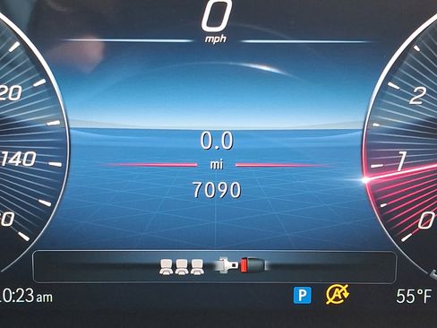 Certified 2024 Mercedes-Benz GLB 250 4MATIC image 20