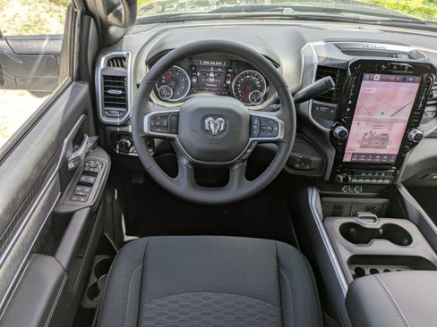 New 2026 RAM 3500 Big Horn AWD/4WD image 13