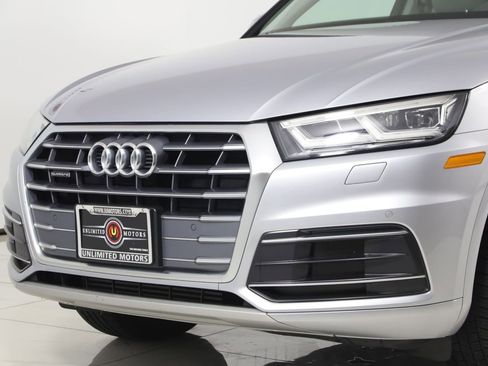 Used 2019 Audi Q5 2.0T Premium Plus w/ Premium Plus Package AWD/4WD image 55