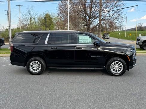 New 2026 Chevrolet Suburban LS w/ Max Trailering Package AWD/4WD image 14