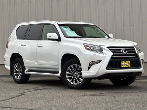 Used 2015 Lexus GX 460 Luxury image 2