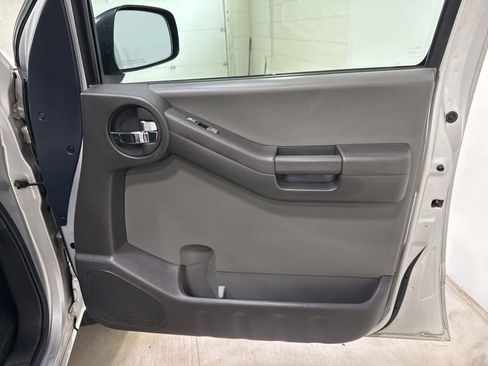 Used 2005 Nissan Xterra S w/ (P01) Power Pkg AWD/4WD image 37