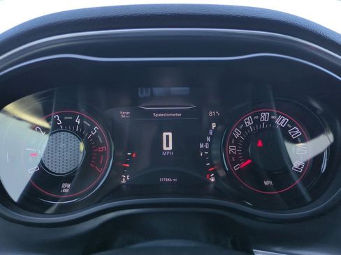 Used 2016 Dodge Challenger R/T Plus image 31