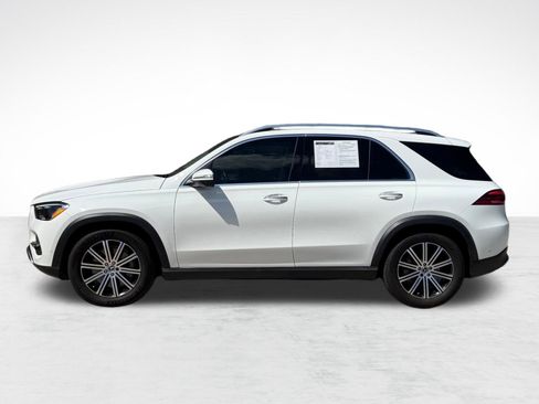 Used 2024 Mercedes-Benz GLE 450 4MATIC image 2