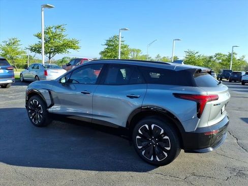 Used 2025 Chevrolet Blazer EV RS AWD/4WD image 9