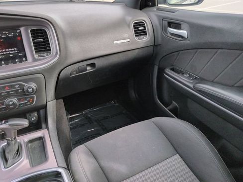 Used 2019 Dodge Charger R/T RWD image 16