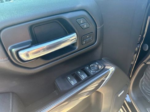 Used 2020 GMC Sierra 1500 AT4 w/ AT4 Premium Package AWD/4WD image 11
