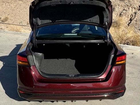 New 2025 Nissan Altima 2.5 SV image 21