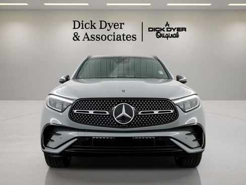 Used 2026 Mercedes-Benz GLC 300 image 7