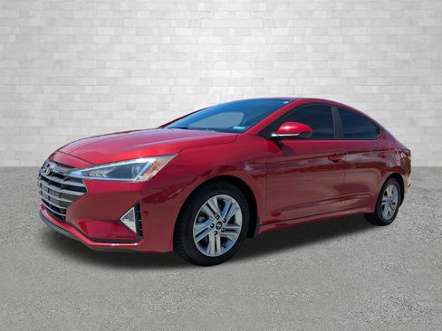Used 2020 Hyundai Elantra SEL FWD image 5