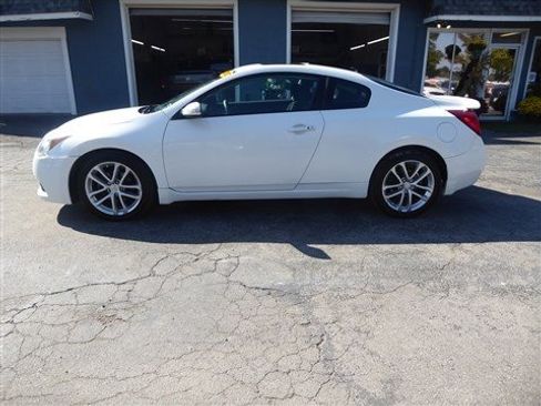 Used 2012 Nissan Altima 3.5 SR image 2