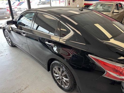 Used 2015 Nissan Altima 2.5 S w/ Special Edition Package image 11