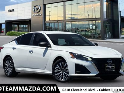 Used 2025 Nissan Altima 2.5 SV
