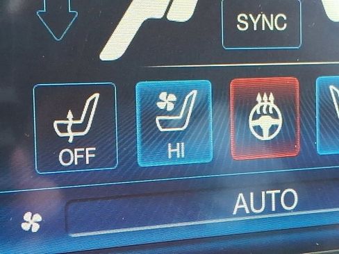 Used 2019 Maserati Levante Trofeo image 26